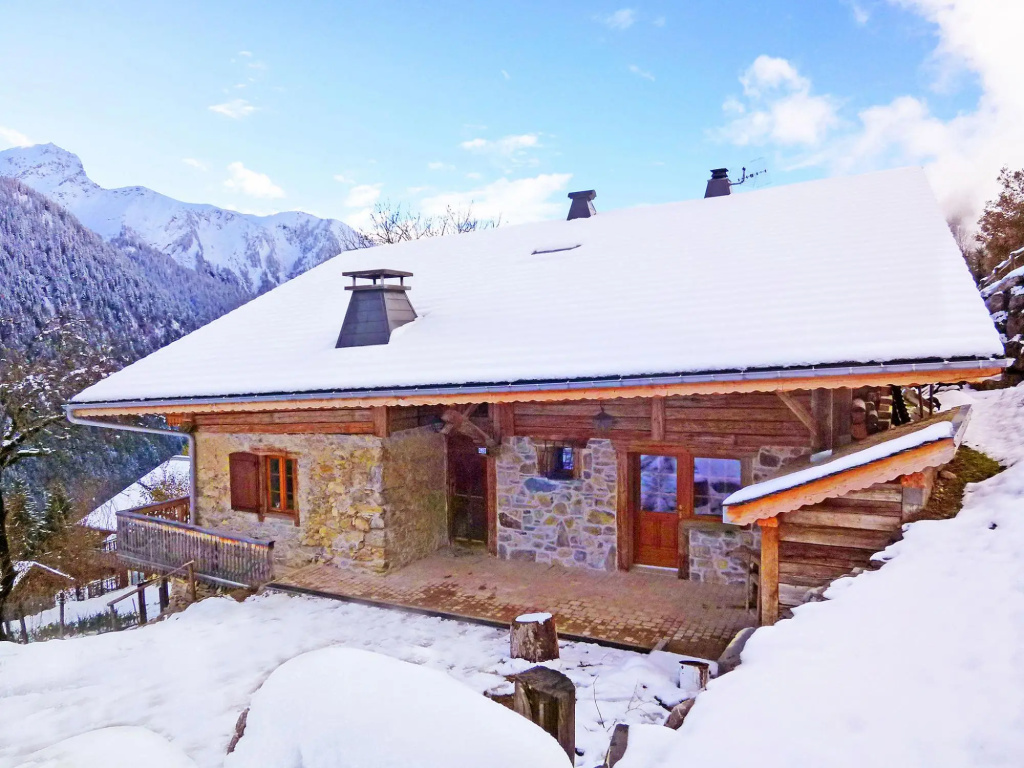 Beautiful Cottage Dating From 1789 Just 600 m From the Barbossine Chairlift
