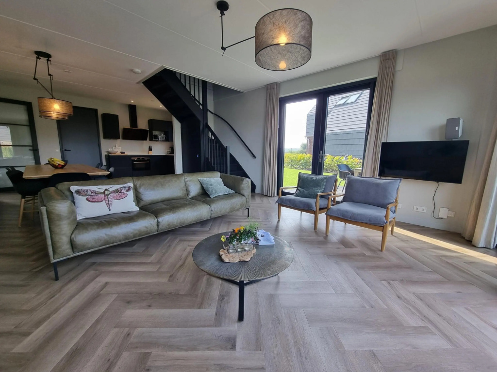 Water Villa in Balk by Slotermeer Lake