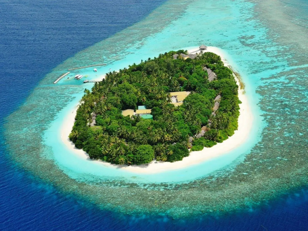 Madoogali Resort & Spa Maldives