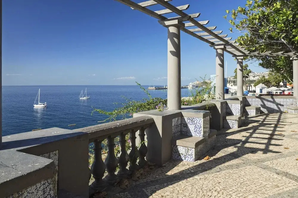 Casa Caetano by An Island Apart