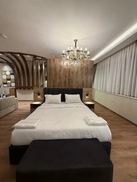 Amazing Rooftop Studio at Abdoun 702