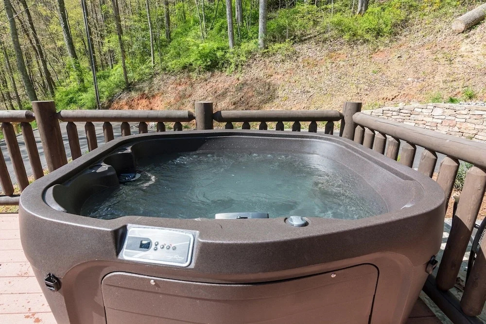 Lakey Gap Lodge - 4 Br Cabin