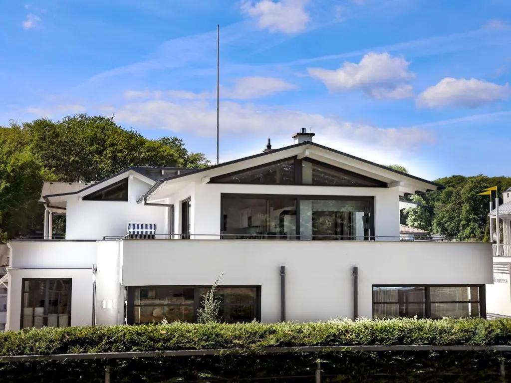 Villa Paula in Sellin - Penthouse mit Kamin und Dachterrasse