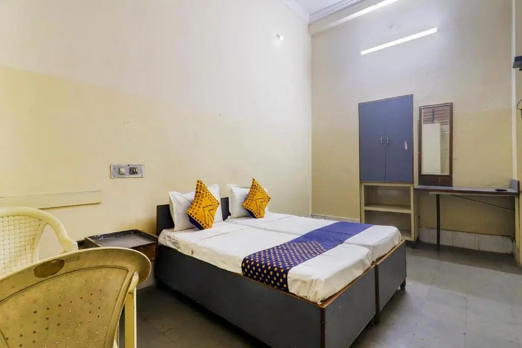 Hotel O Bhavani Rest Rooms