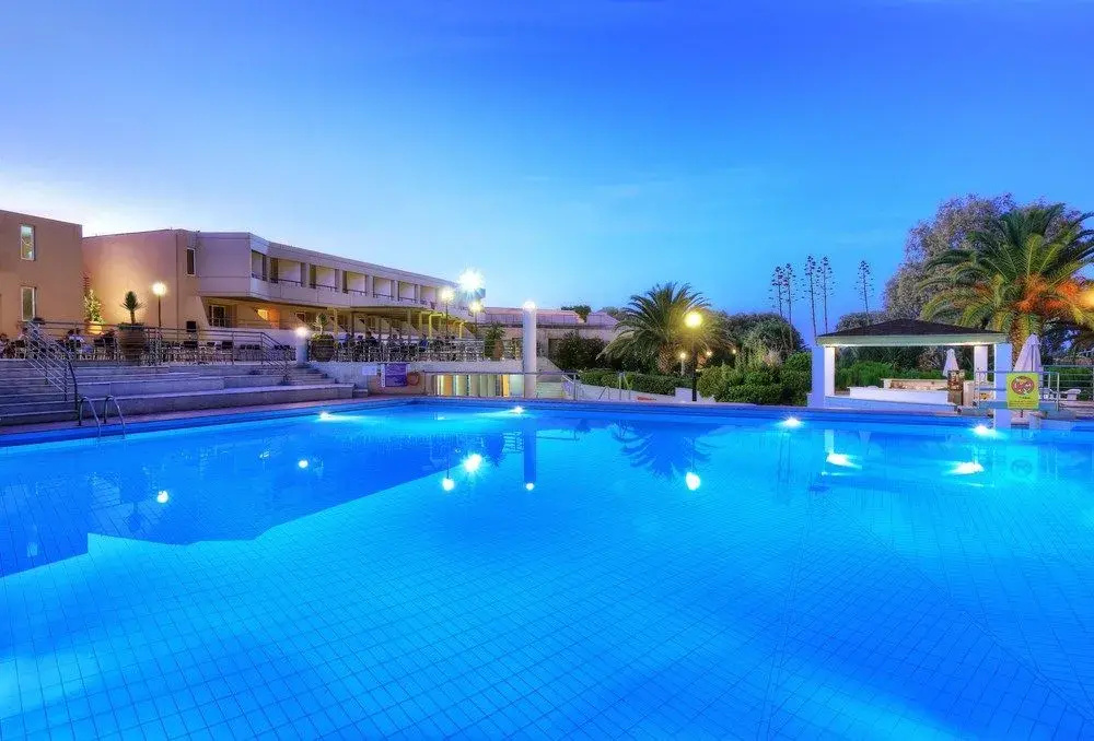Santa Marina Resort