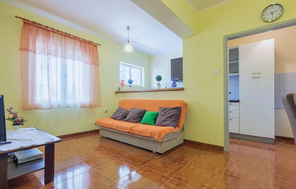 Nice Home in Marcana With Wifi and 2 Bedrooms