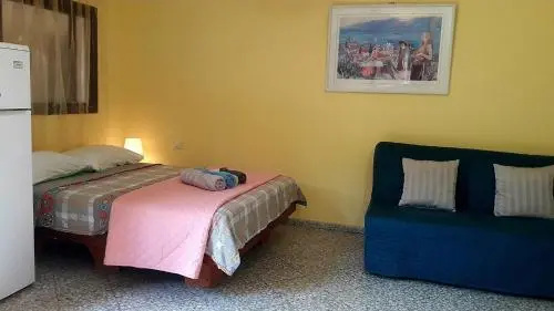LeSaNel - Guest House