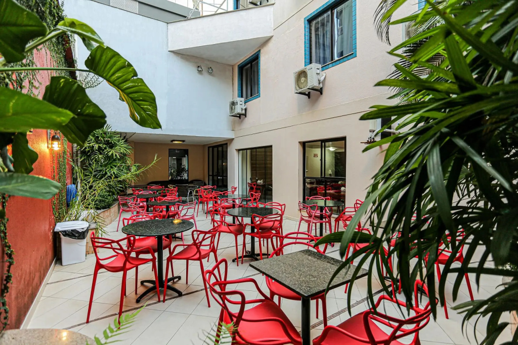 Sandri City Hotel