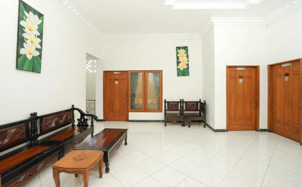 Tjahaja Baroe Syariah Mitra RedDoorz At Dukuh Kupang