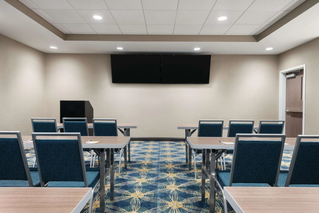 Hampton Inn Champaign Southwest