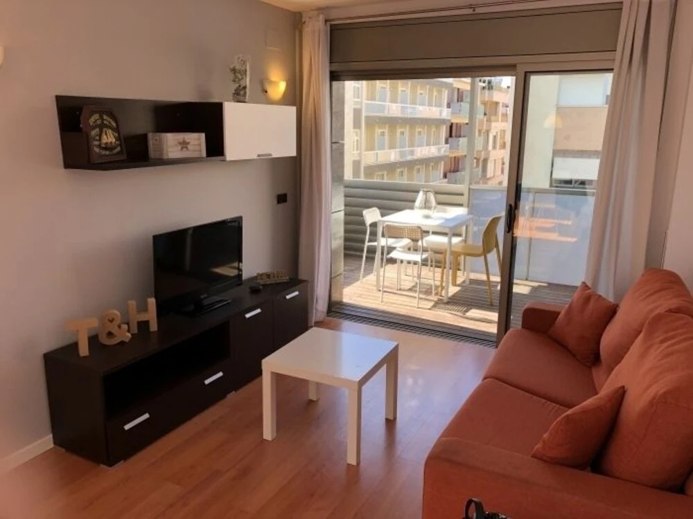 T&H Llevant Family Apartment