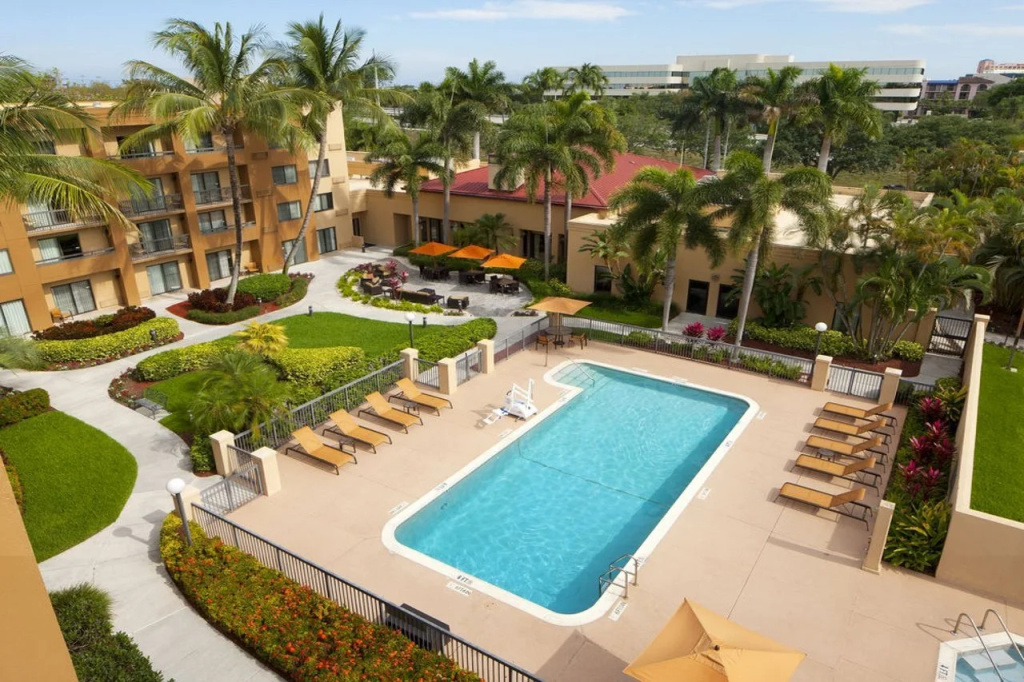 Sonesta Select Boca Raton Town Center