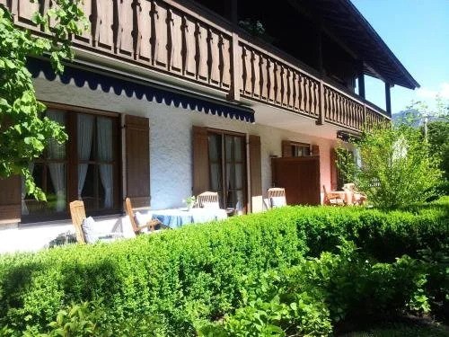 Christiane Ferienwohnungen - Feuerwehrheimstraße