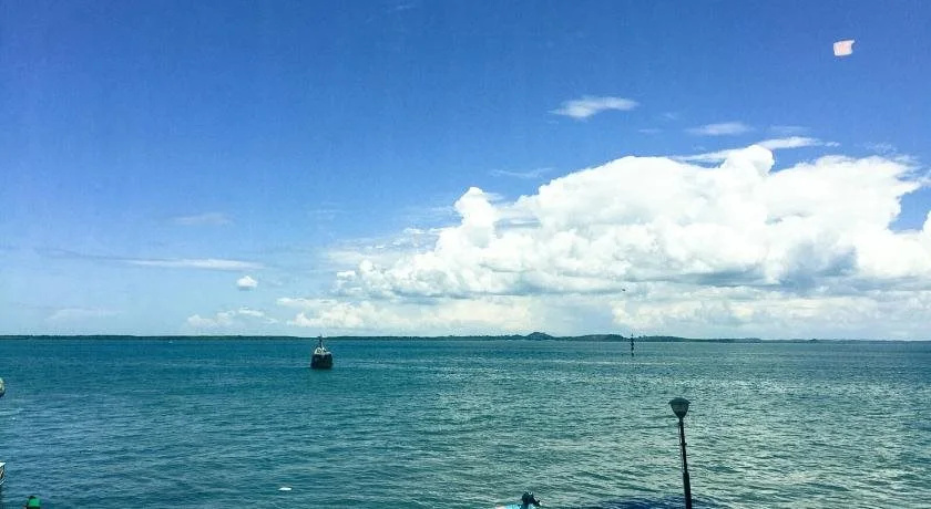 Marine Bay Hotel