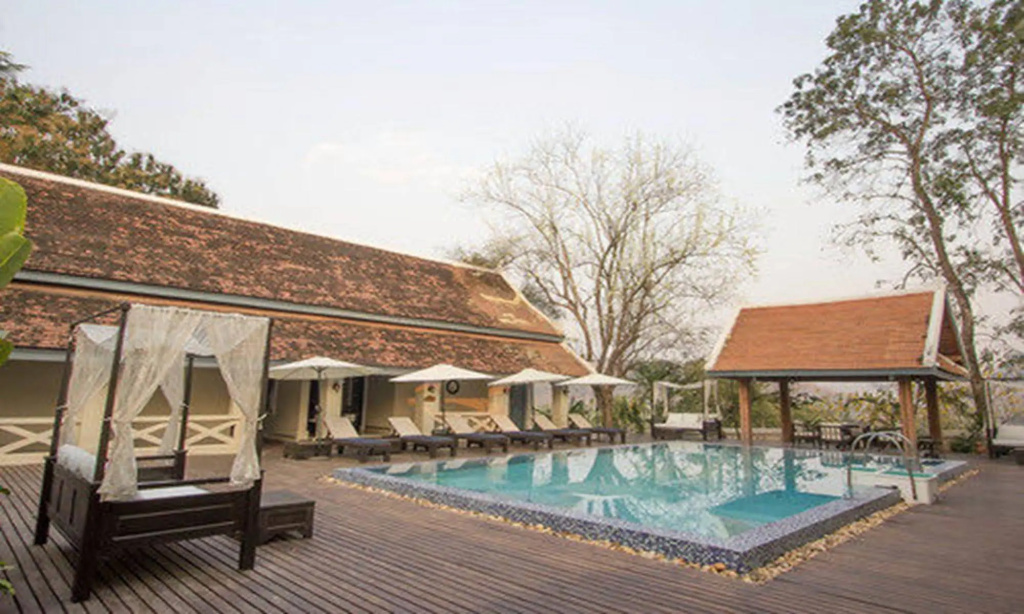 Jing Land Hotel