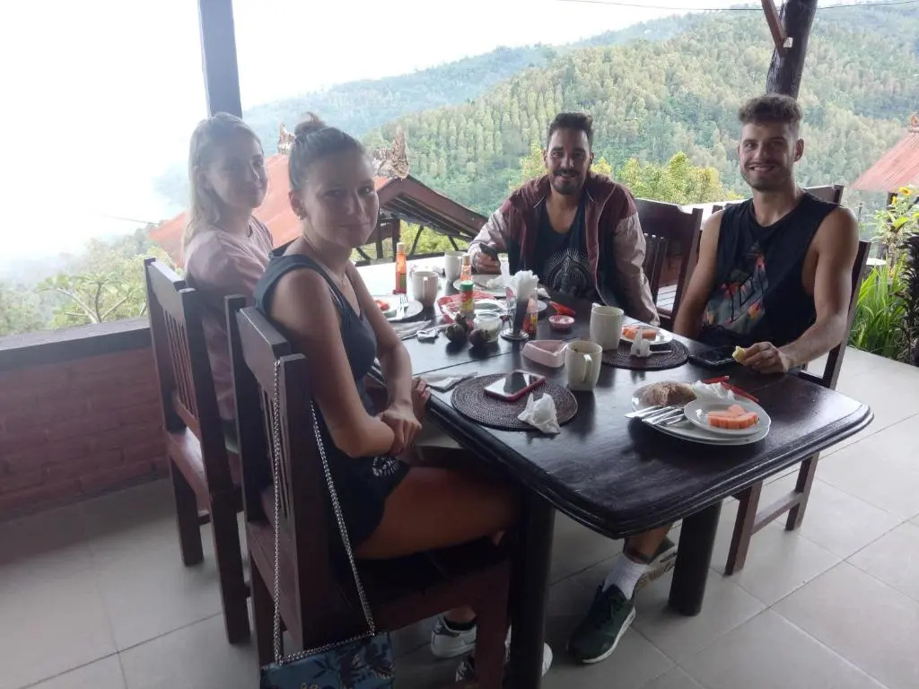 Puri Sunset Homestay