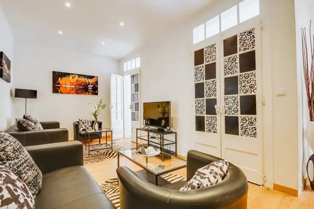 3 Bedroom Apartment in Baixa With River View