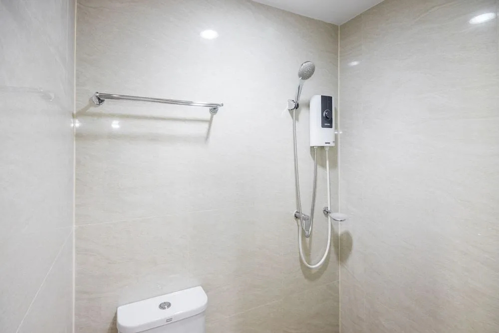 Royale 8 Ville Guest House