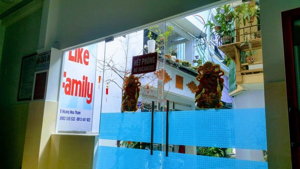 Like Family Hotel