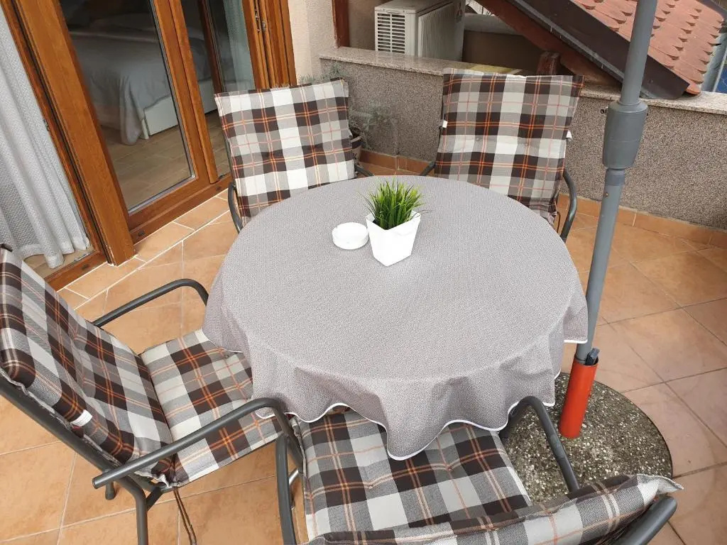 Apartments Ziher