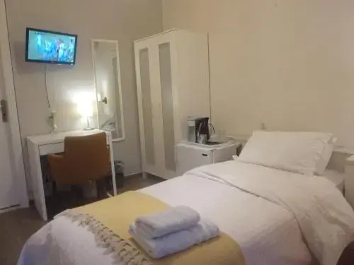 Zoe Pension