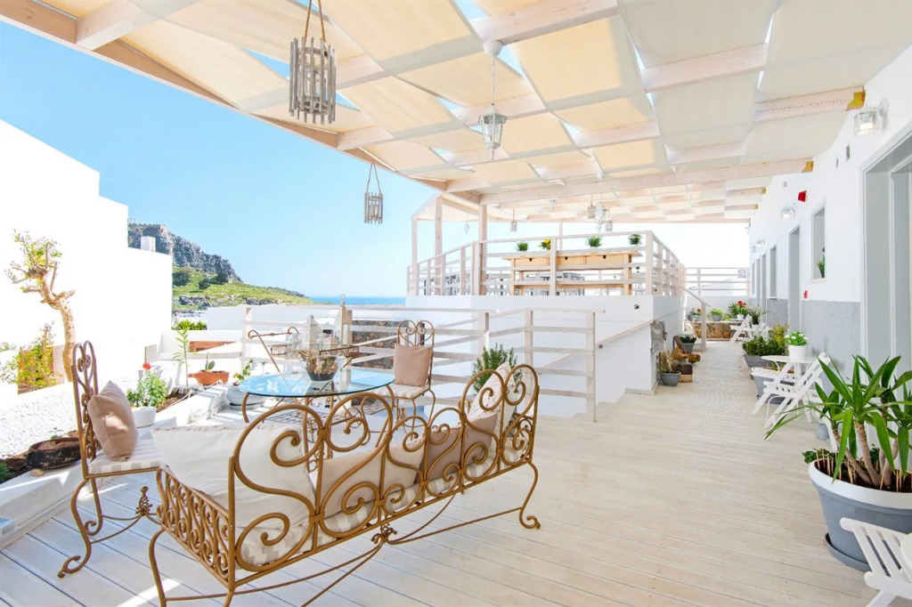 Lindos Harmony Suites