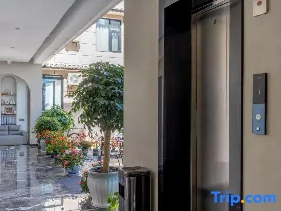 VillaHoliday Whole-House Smart Hotel