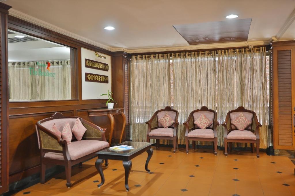 Paray Residency