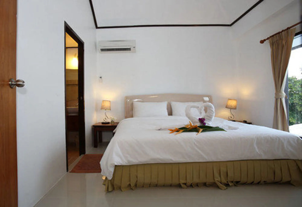 Samed Cliff Resort