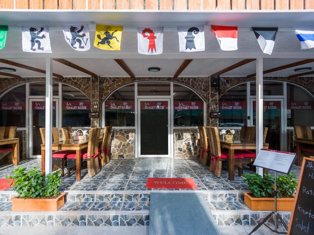 Chalet Suisse