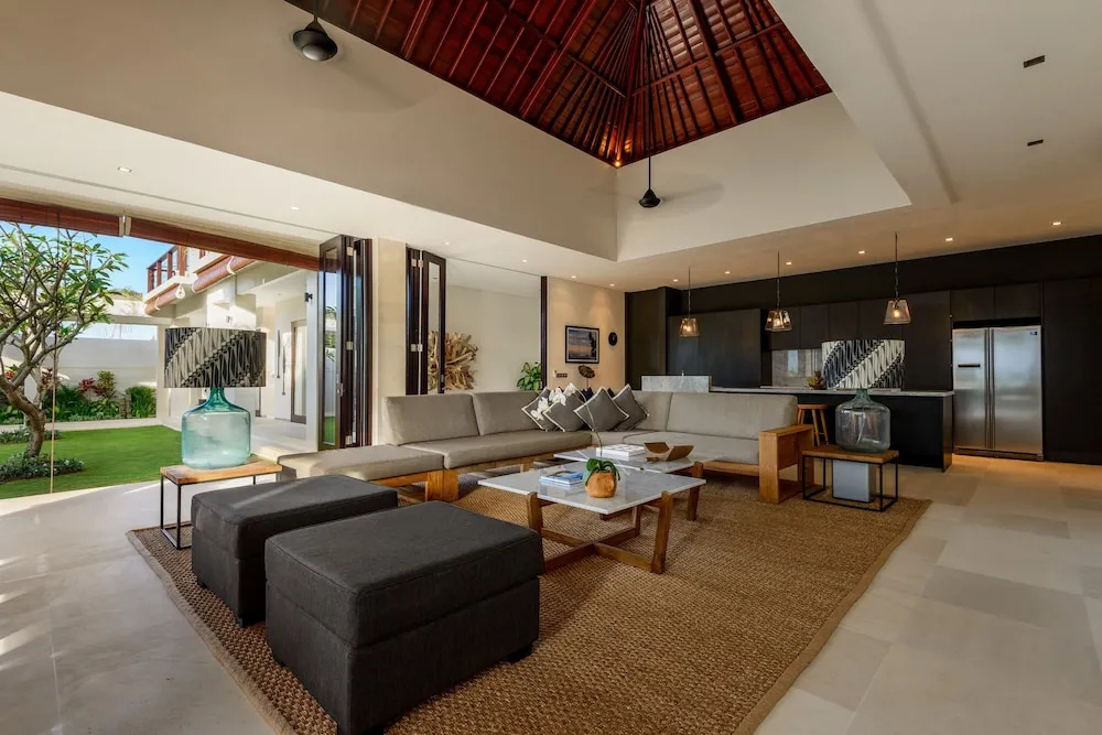 The Maya, Stunning 4BR Family Villa