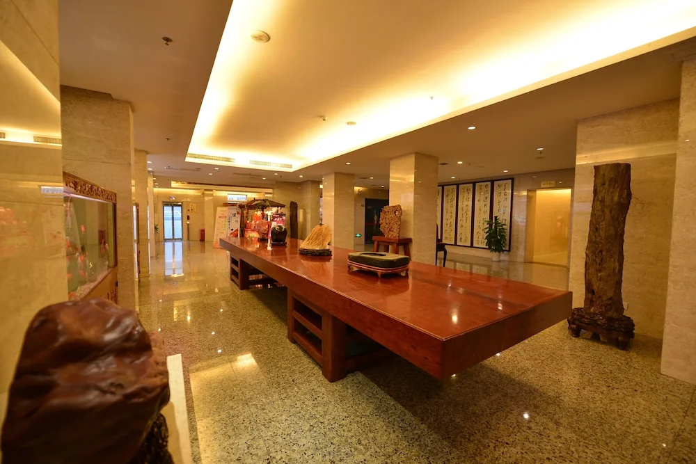 Rong Jiang International Hotel