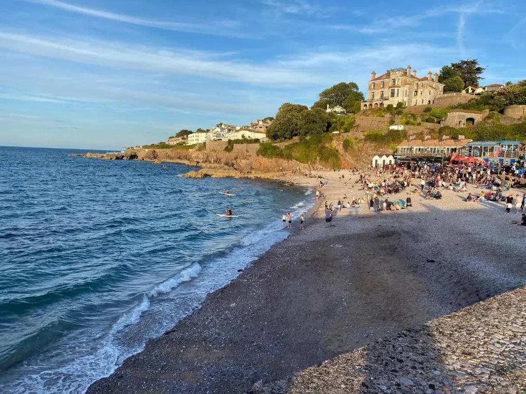 Harbour View Ground Floor Flat with Private Parking, only 5 Mins walk to harbour