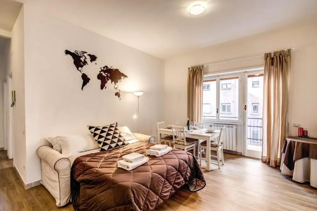 Aura Paradise Apartment