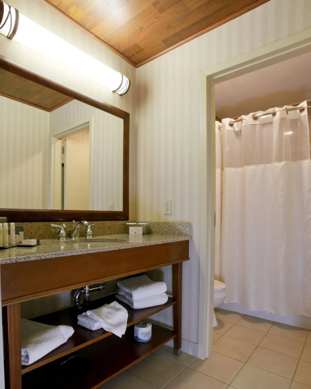 Inn at the Colonnade Baltimore - A DoubleTree by Hilton Hotel