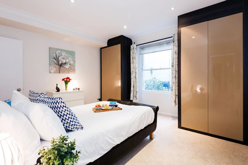 The Gloucester Terrace Nest - CB