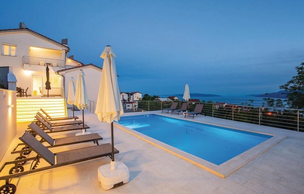 Cozy Home In Kastav With House Sea View