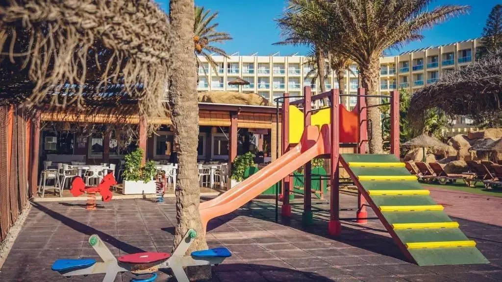 Evenia Zoraida Garden