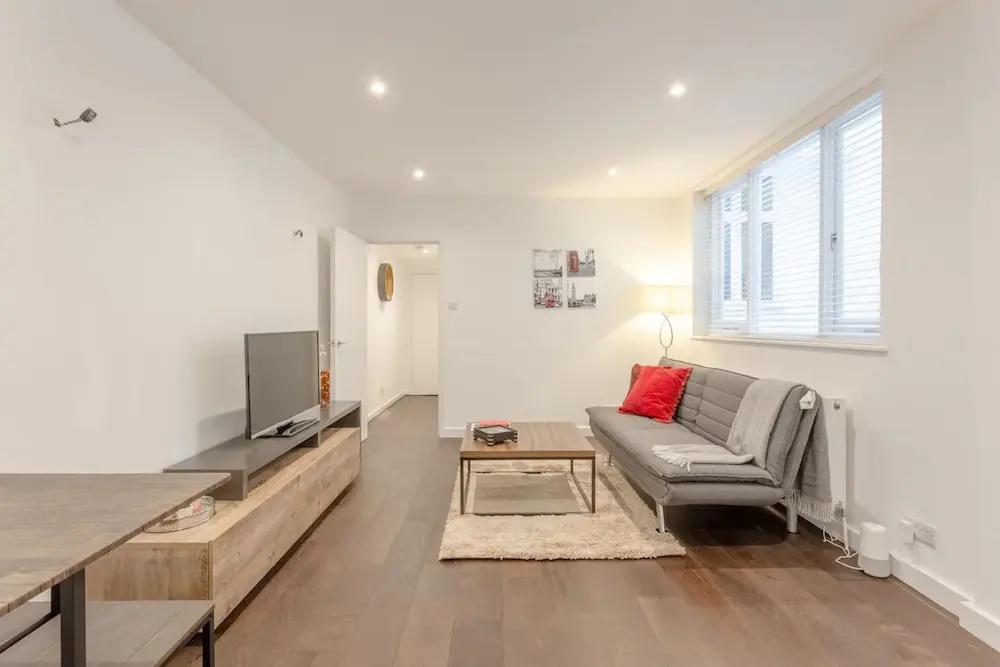 Modern Flat in the Heart of West London