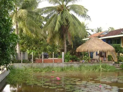 Meas Family Homestay