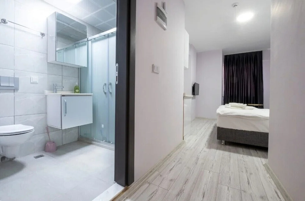 New Blue Izmir Bornova Hotel