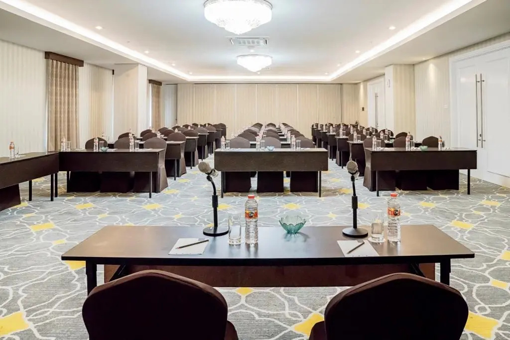 Savero Hotel Depok