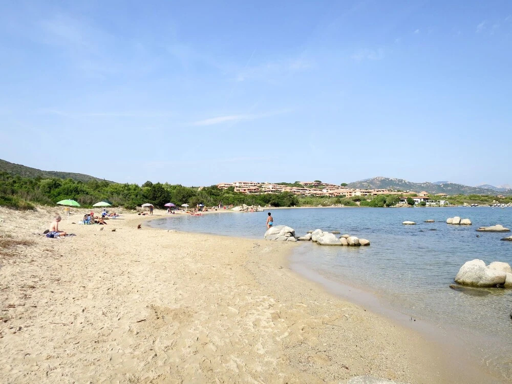 Baia de Bahas Residence