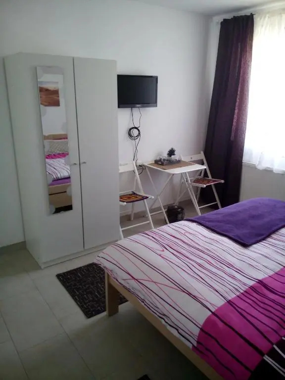 Rooms Marina
