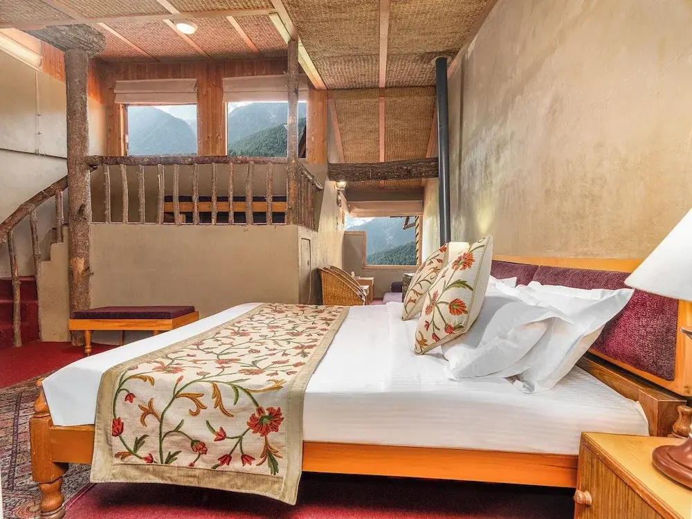 Hotel Bright Palace