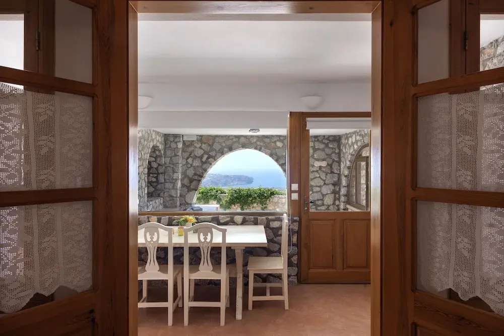 Villa-sleeps 4-hot Tub-sea View-parking