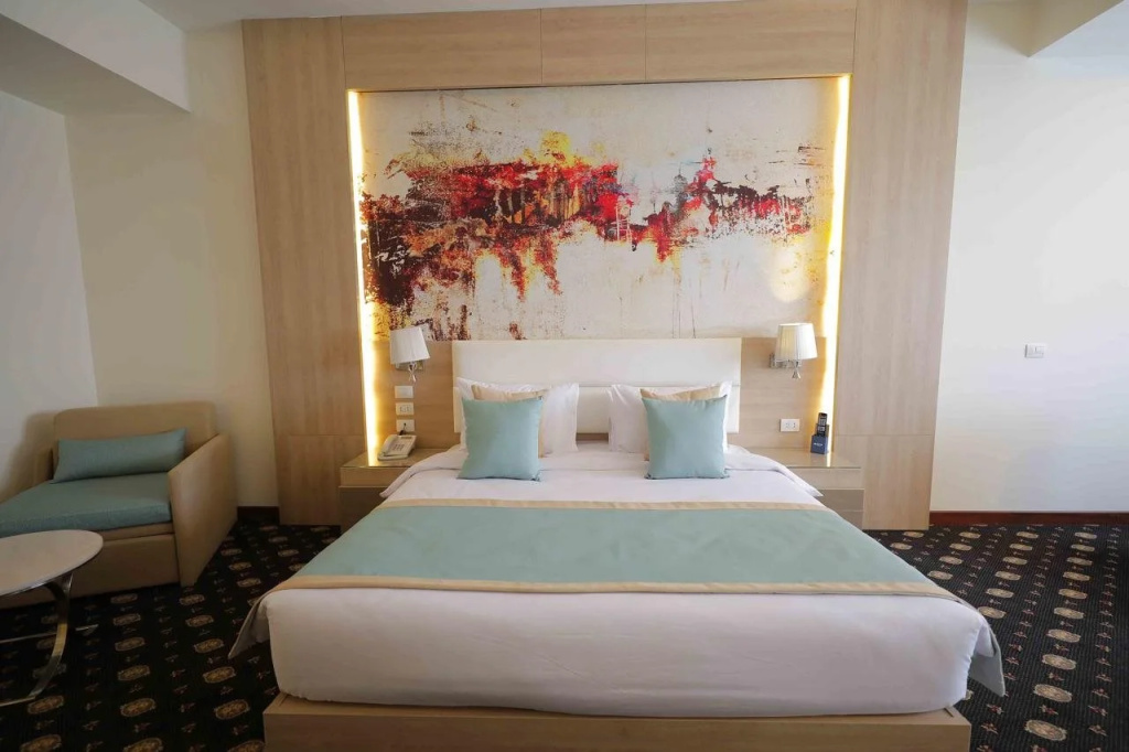 Tolip Gardens Hotel