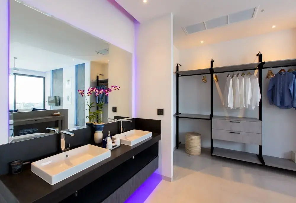 Villa Omari 5Bedroom with Pool near Kata Beach