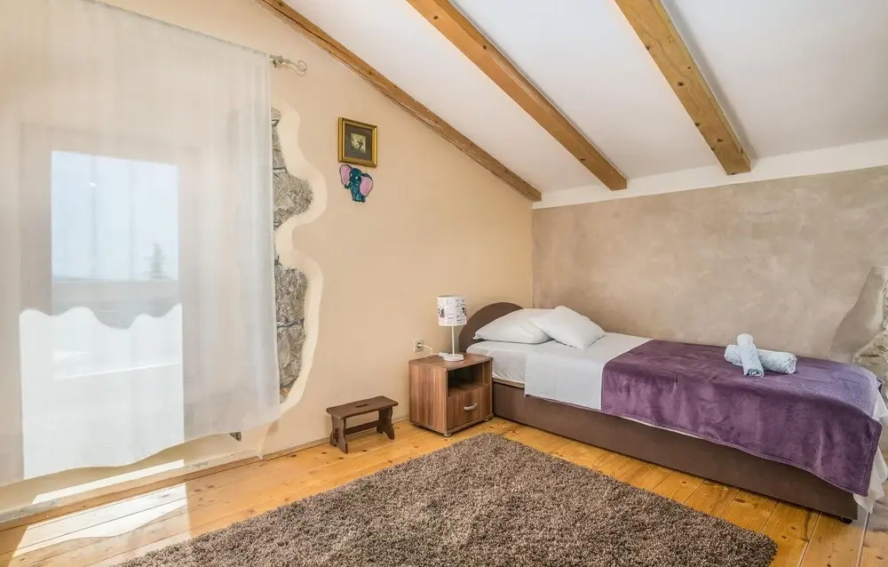 Awesome Home in Krk With Wifi and 2 Bedrooms