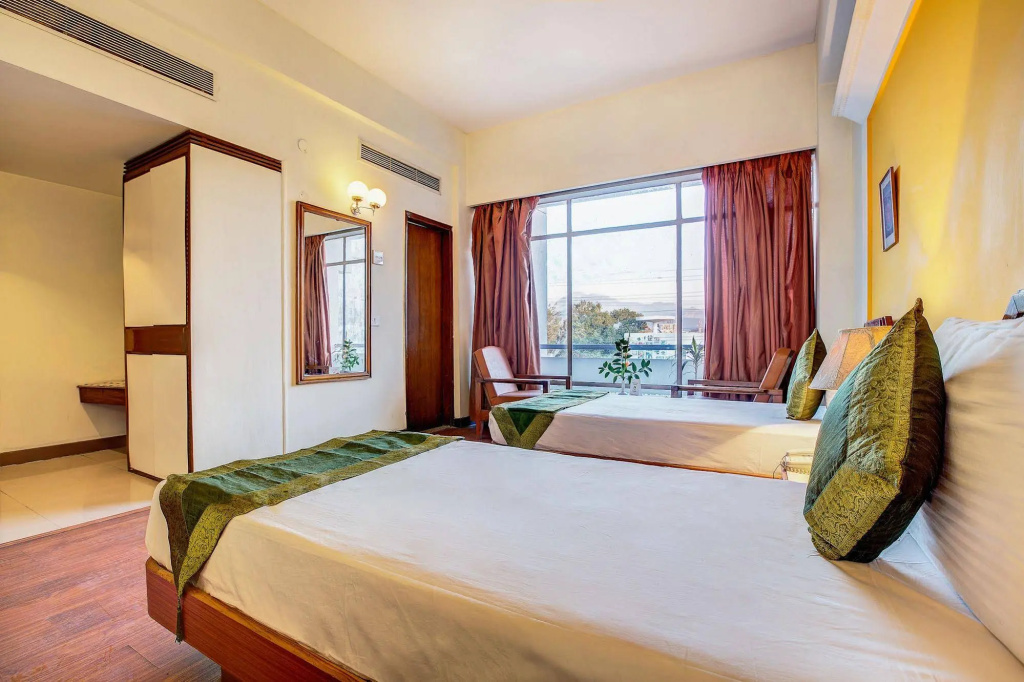 Hotel Ajanta Continental